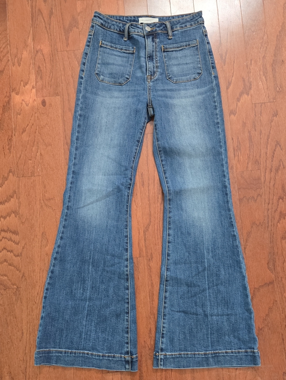 Risen High-Rise Flared Jeans Size 11/30